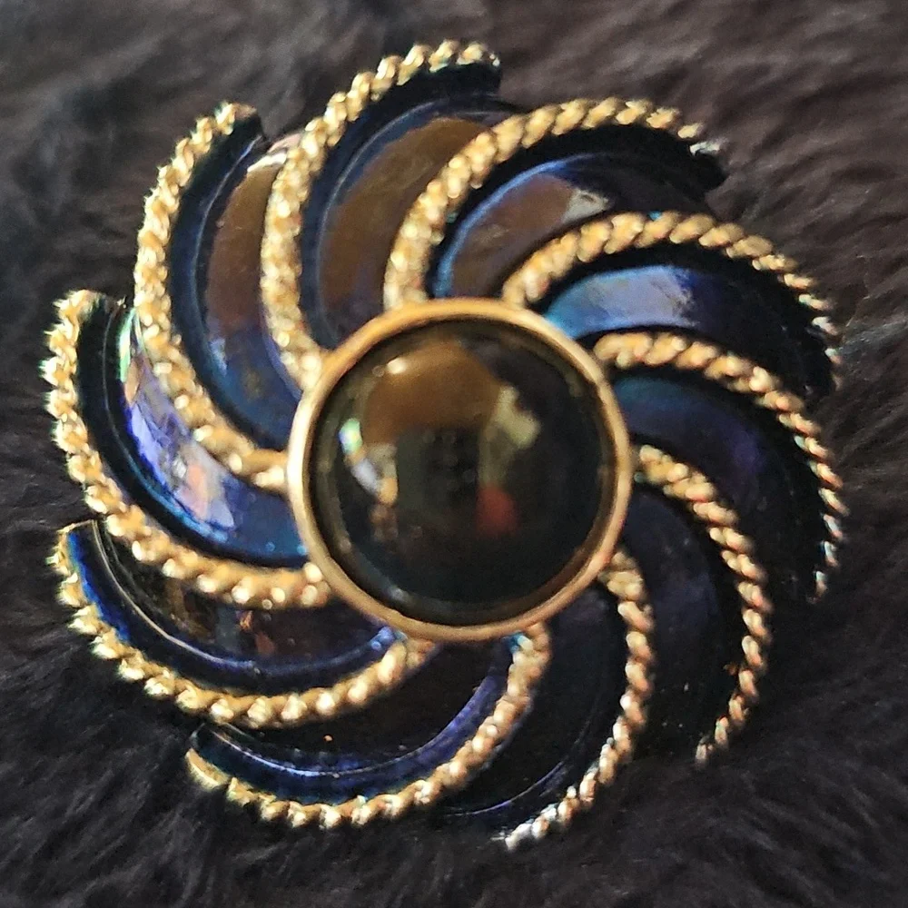 Vintage Avon Silver And Blue Swirl Brooch Pin